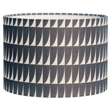 Llwythwch y ddelwedd i wyliwr yr Oriel, Lampshêd Heli Glas Tywyll